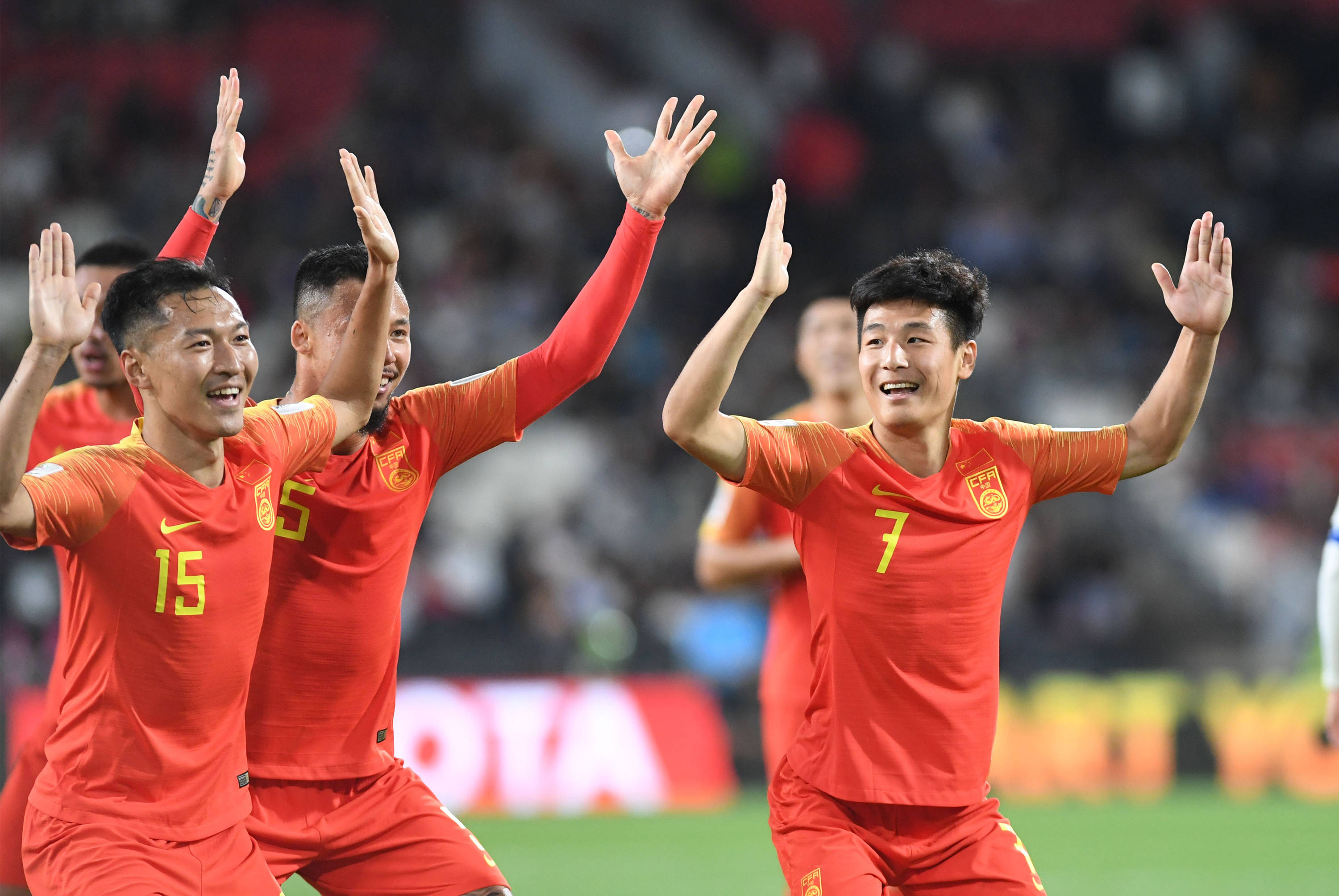 关于日本球队在亚冠赛场迎战中国球队，取得惊人胜利的信息